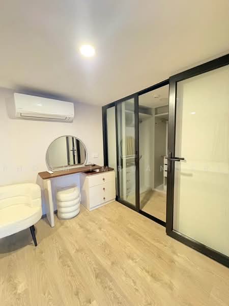 SOHO Bangkok Ratchada, Bangkok, 74 Pracha Rat Bamphen Rd, Huai Khwang, Bangkok, 2 Bedrooms, 48 sqm, Condo For Rent, by Phoom Imruangsri, 500477037 - DDproperty.com