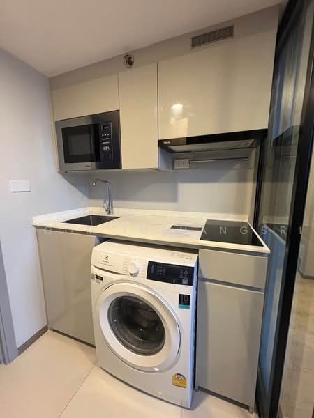 SOHO Bangkok Ratchada, Bangkok, 74 Pracha Rat Bamphen Rd, Huai Khwang, Bangkok, 2 Bedrooms, 48 sqm, Condo For Rent, by Phoom Imruangsri, 500477037 - DDproperty.com