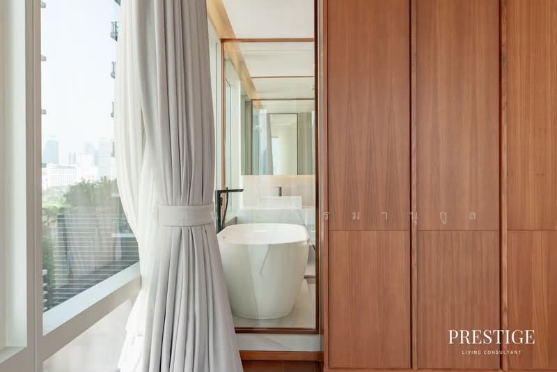 185 Rajadamri, Bangkok, 185 Rajadamri Road, Lumphini, Pathum Wan, Bangkok, 2 Bedrooms, 139 sqm, Condo For Sale, by ถวัลรัตน์ ธรรมานุกูล, 500477055 - DDproperty.com
