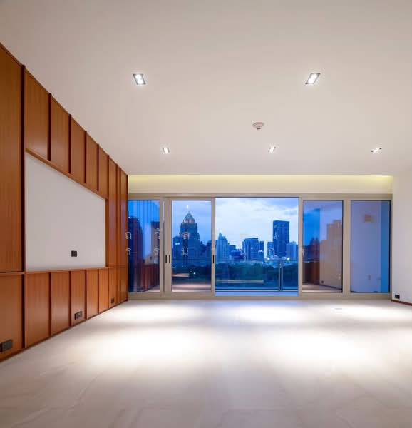 185 Rajadamri, Bangkok, 185 Rajadamri Road, Lumphini, Pathum Wan, Bangkok, 2 Bedrooms, 139 sqm, Condo For Sale, by ถวัลรัตน์ ธรรมานุกูล, 500477055 - DDproperty.com