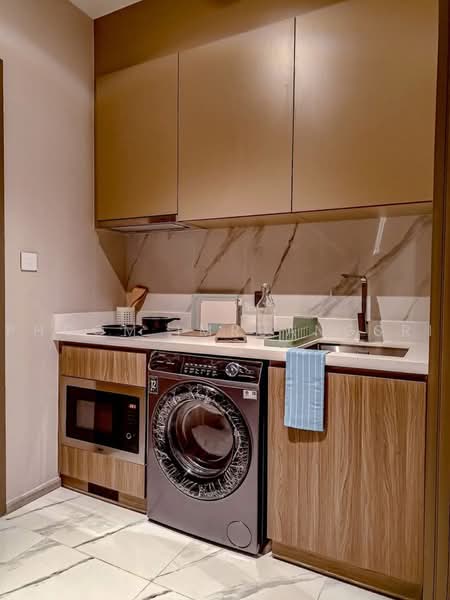 Rhythm Ekkamai Estate, Bangkok, Soi Sukhumvit 63, Khlongtoei Nua, Watthana, Bangkok, 1 Bedroom, 35 sqm, Condo For Rent, by Phoom Imruangsri, 500477066 - DDproperty.com