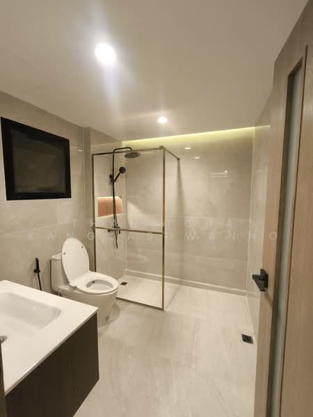 คอนโดS.P.Mansion สุขุมวิท55, Bangkok, Khlong Tan Nua, Watthana, Bangkok, 1 Bedroom, 66 sqm, Villa For Sale, by Thanitcha Kangkasuwanno, 500477069 - DDproperty.com