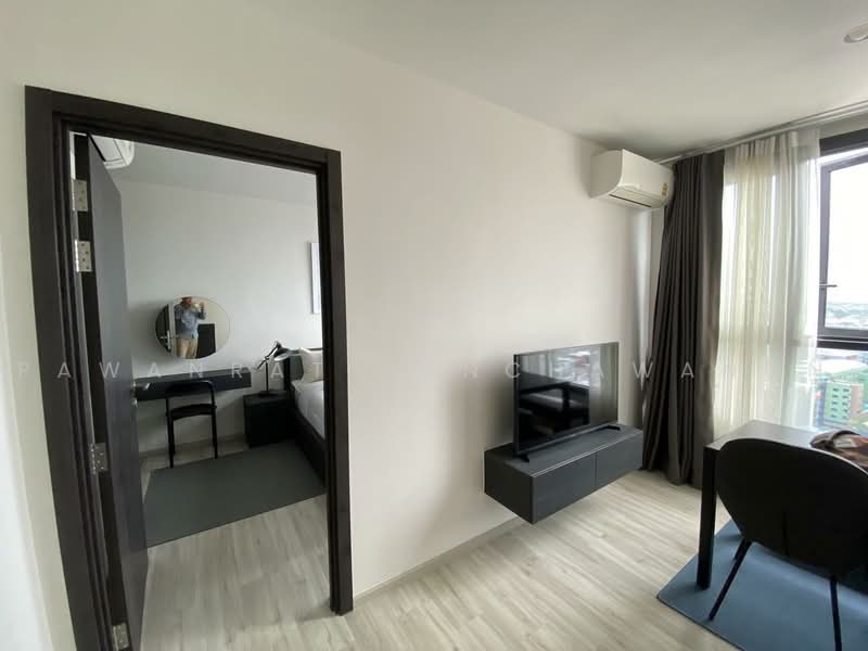 XT Huaikhwang, Bangkok, 244 Ratchadaphisek Road, Huai Khwang, Bangkok, 1 Bedroom, 34 sqm, Condo For Rent, by Pawanrat Panchawanon, 500477071 - DDproperty.com