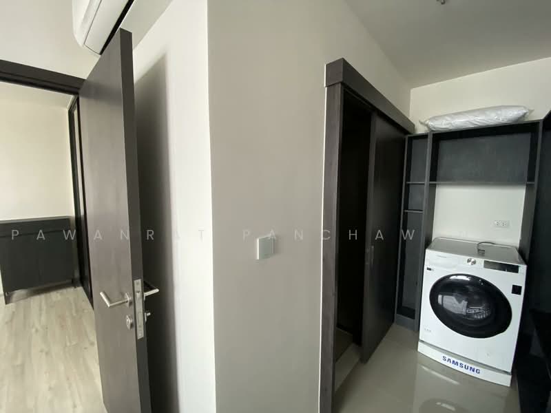 XT Huaikhwang, Bangkok, 244 Ratchadaphisek Road, Huai Khwang, Bangkok, 1 Bedroom, 34 sqm, Condo For Rent, by Pawanrat Panchawanon, 500477071 - DDproperty.com
