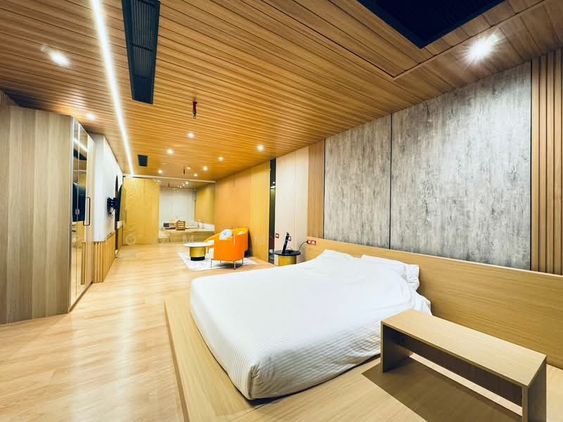 State Tower, Bangkok, 1055 Silom Road, Silom, Bang Rak, Bangkok, 1 Bedroom, 63 sqm, Condo For Rent, by Phoom Imruangsri, 500477072 - DDproperty.com