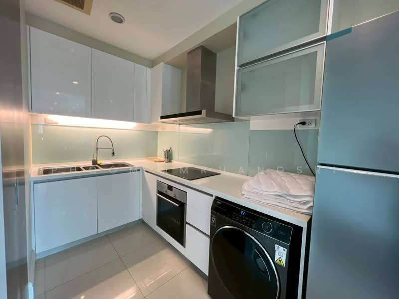 Bright Sukhumvit 24, Bangkok, Sukhumvit 24 Alley, Khong Tan, Khlong Toei, Bangkok, 3 Bedrooms, 189 sqm, Condo For Rent, by Phoom Imruangsri, 500477124 - DDproperty.com