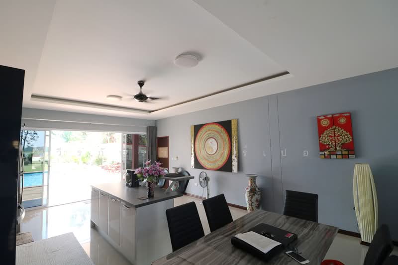 Luxury 4BR 5BA Lakeside Home for Sale Ban Tat, Udon Thani, Ban Tat, Muang Udon Thani, Udon Thani, 4 Bedrooms, 299 sqm, Single Detached House For Sale, by วีรภัทรา ดาร์เปอร์, 500477141 - DDproperty.com
