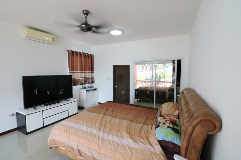 Luxury 4BR 5BA Lakeside Home for Sale Ban Tat, Udon Thani, Ban Tat, Muang Udon Thani, Udon Thani, 4 Bedrooms, 299 sqm, Single Detached House For Sale, by วีรภัทรา ดาร์เปอร์, 500477141 - DDproperty.com