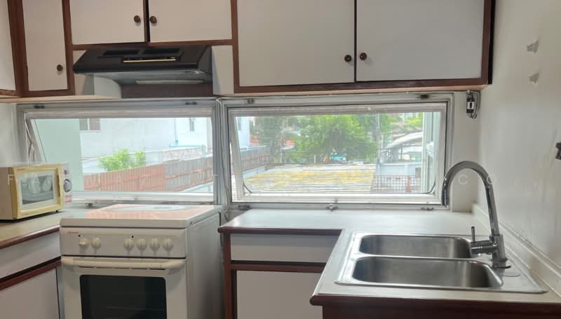 Imperial Gardens, Bangkok, 70 Soi Sukhumvit 21, Khlongtoei Nua, Watthana, Bangkok, 2 Bedrooms, 85 sqm, Condo For Rent, by Fazwaz (Thailand) Co., Ltd., 500477144 - DDproperty.com