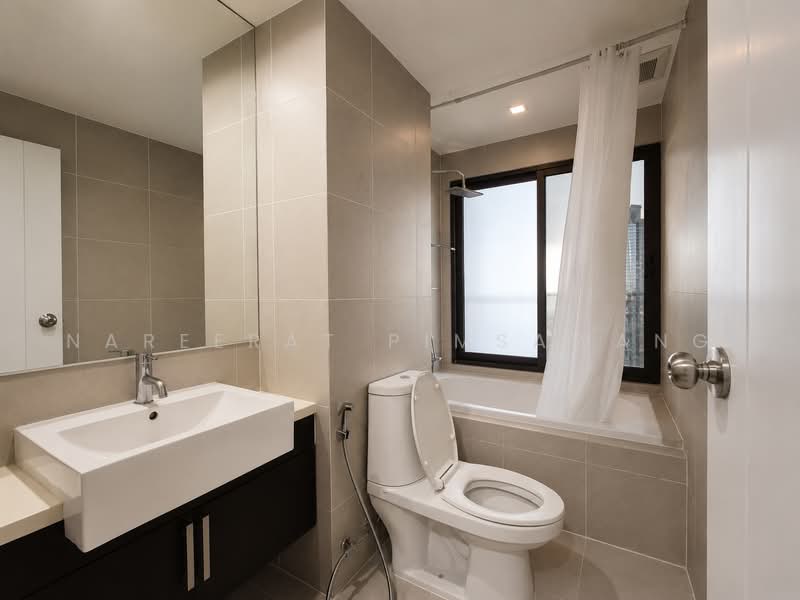 Noble Remix, Bangkok, 772 Soi Sukhumvit 36, Sukhumvit Road, Khong Tan, Khlong Toei, Bangkok, 1 Bedroom, 50 sqm, Condo For Rent, by Nareerat Pimsawang, 500477176 - DDproperty.com