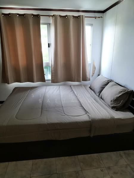 Lumpini Place Sathorn, Bangkok, 124 Naradhiwas Rajanagarindra Rd, Thung Wat Don, Sathon, Bangkok, Studio, 30 sqm, Condo For Rent, by Sirithong Saetang, 500477182 - DDproperty.com