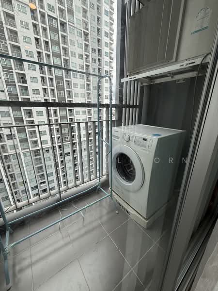 The Tempo Grand Sathorn-Wutthakat, Bangkok, Ratchaphruek Road, Bangko, Chom Thong, Bangkok, 1 Bedroom, 30 sqm, Condo For Rent, by Khun Suliporn, 500477186 - DDproperty.com
