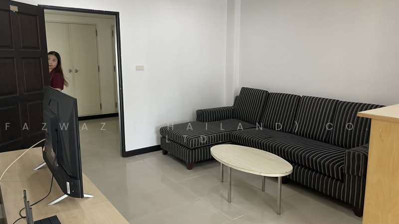 Charming Resident Sukhumvit 22, Bangkok, 159 Soi Sukhumvit 22, Khlong Toei, Khlong Toei, Bangkok, 2 Bedrooms, 60 sqm, Condo For Rent, by Fazwaz (Thailand) Co., Ltd., 500477238 - DDproperty.com