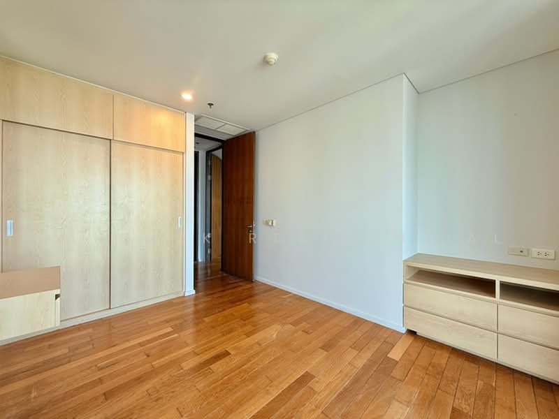 The Lakes, Bangkok, 123 Ratchadaphisek Road, Khlong Toei, Bangkok, 3 Bedrooms, 211 sqm, Condo For Rent, by Bangkok Residential, 500477257 - DDproperty.com