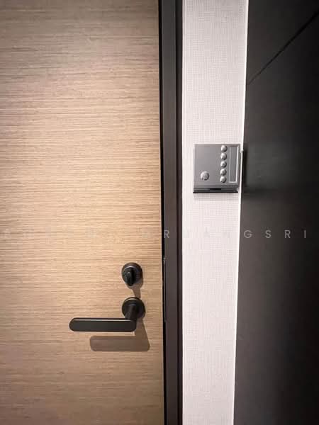 28 Chidlom, Bangkok, 28 Chit Lom Alley, Lumphini, Pathum Wan, Bangkok, Studio, 35 sqm, Condo For Rent, by Phoom Imruangsri, 500477265 - DDproperty.com