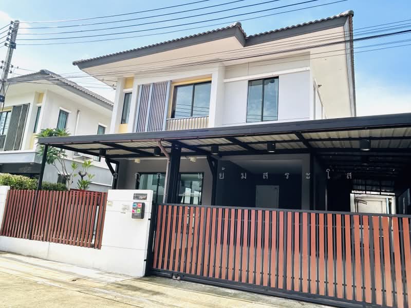 Pruksa Village 32 Delight Donmuang - Local Road, Pathum Thani, Kamphaeng Phet Road 6, Lak Hok, Muang Pathum Thani, Pathum Thani, 3 Bedrooms, 120 sqm, Single Detached House For Sale, by ศุภัทรกุล แย้มสระโส, 500477266 - DDproperty.com