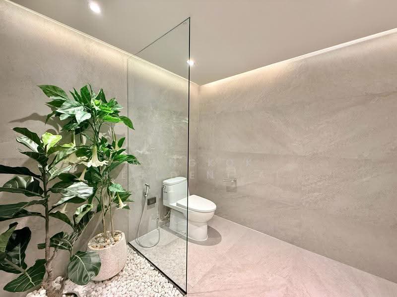 Sathorn Park Place : สาธร พาร์ค เพลส, กรุงเทพ, 27 สาทรใต้, ทุ่งมหาเมฆ, สาทร, กรุงเทพ, 341 ตร.ม., คอนโด ให้เช่า, โดย Bangkok Residential, 500477275 - DDproperty.com