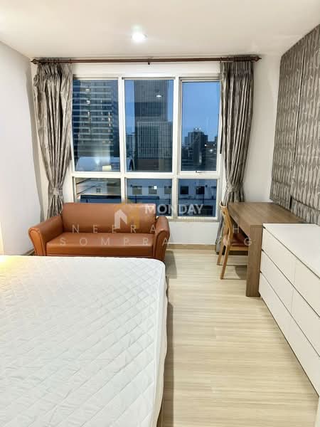Life @ Sathorn 10, Bangkok, 48 Soi Sathorn 10, Sathorn Road, Silom, Bang Rak, Bangkok, 1 Bedroom, 42 sqm, Condo For Sale, by Neeranuch Somprasong, 500477291 - DDproperty.com