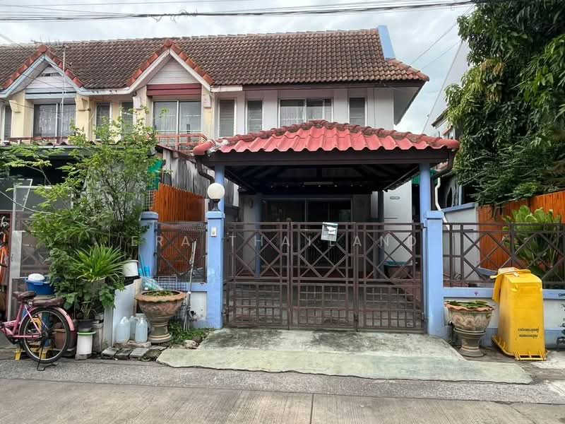 Poonsinh Thani 3, Bangkok, Rat Phatthana Road, Khlong Song Ton Nun, Lat Krabang, Bangkok, 2 Bedrooms, 110 sqm, Townhouse For Sale, by ERA Thailand, 500477293 - DDproperty.com