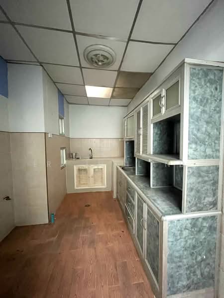 Poonsinh Thani 3, Bangkok, Rat Phatthana Road, Khlong Song Ton Nun, Lat Krabang, Bangkok, 2 Bedrooms, 110 sqm, Townhouse For Sale, by ERA Thailand, 500477293 - DDproperty.com