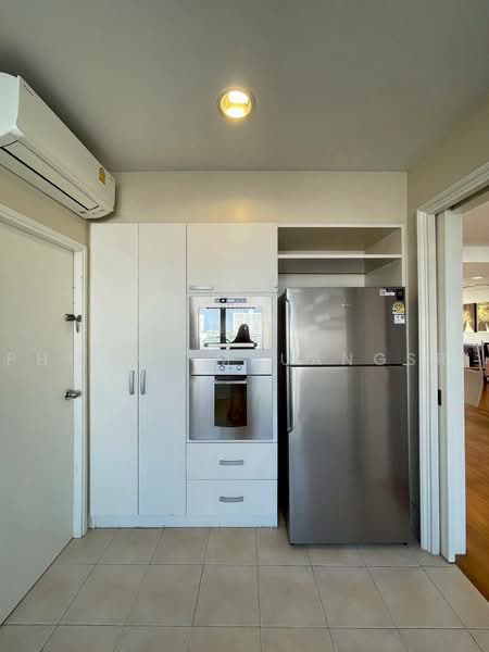 Hampton Thonglor 10, Bangkok, 324 Soi Thonglor 10, Sukhumvit Road, Khlong Tan Nua, Watthana, Bangkok, 3 Bedrooms, 232 sqm, Condo For Rent, by Phoom Imruangsri, 500477303 - DDproperty.com