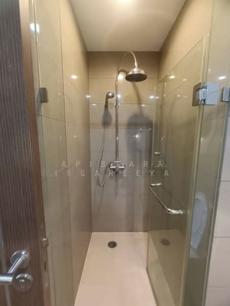 15 Sukhumvit Residences, Bangkok, Soi Sukhumvit 15, Khlongtoei Nua, Watthana, Bangkok, 1 Bedroom, 42 sqm, Condo For Sale, by Apissara Issareeya, 500477312 - DDproperty.com