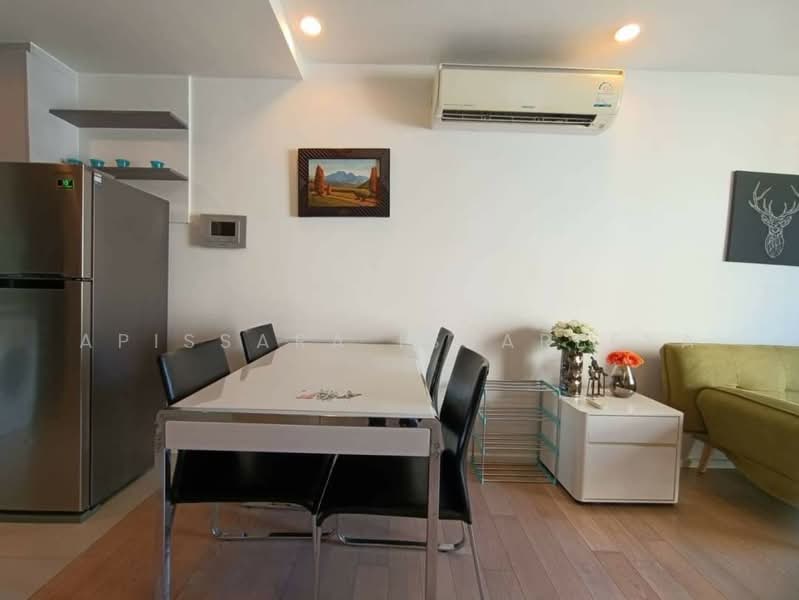 15 Sukhumvit Residences, Bangkok, Soi Sukhumvit 15, Khlongtoei Nua, Watthana, Bangkok, 1 Bedroom, 42 sqm, Condo For Sale, by Apissara Issareeya, 500477312 - DDproperty.com