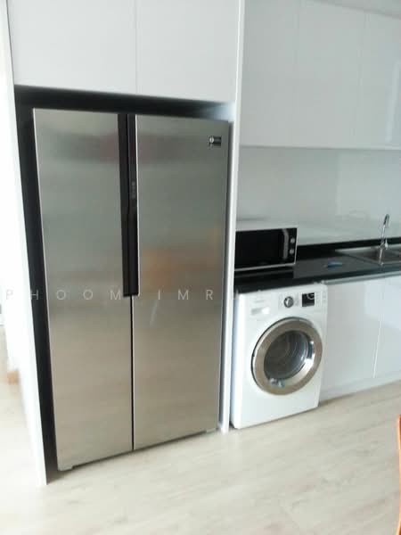 Silom Grand Terrace, Bangkok, Soi Saladaeng 2, Saladaeng Road, Silom, Bang Rak, Bangkok, 1 Bedroom, 76 sqm, Condo For Rent, by Phoom Imruangsri, 500477323 - DDproperty.com
