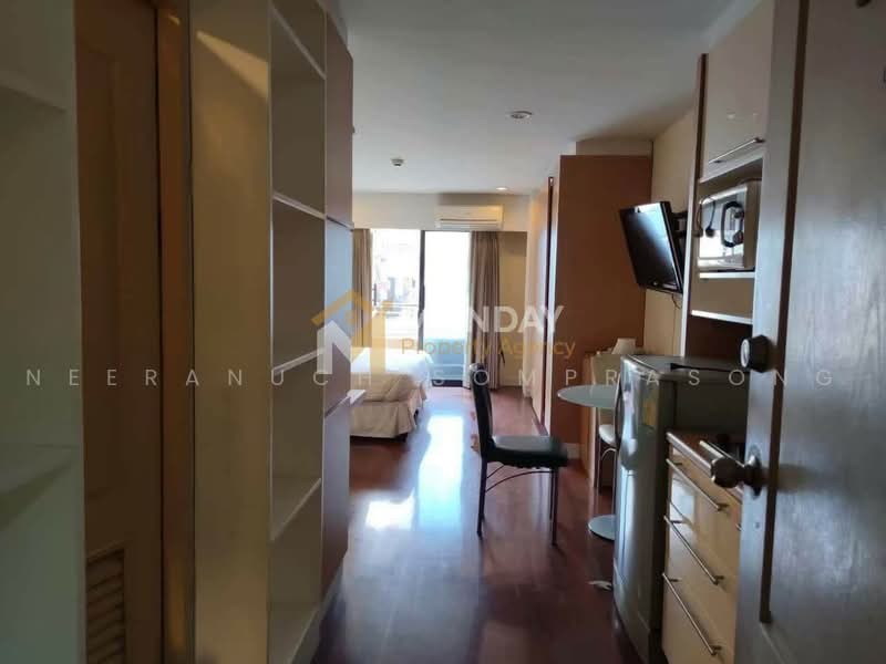 Silom Terrace Condominium, Bangkok, Silom, Bang Rak, Bangkok, Studio, 32 sqm, Condo For Sale, by Neeranuch Somprasong, 500477325 - DDproperty.com