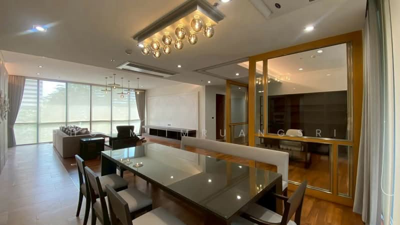 Domus 18, Bangkok, Soi Sukhumvit 18, Khlong Toei, Bangkok, 3 Bedrooms, 250 sqm, Condo For Rent, by Phoom Imruangsri, 500477339 - DDproperty.com
