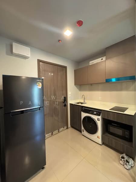 Life Phahon-Ladprao, Bangkok, 996 Phahonyothin Road, Jom Phon, Chatuchak, Bangkok, 1 Bedroom, 35 sqm, Condo For Rent, by Pawanrat Panchawanon, 500477351 - DDproperty.com