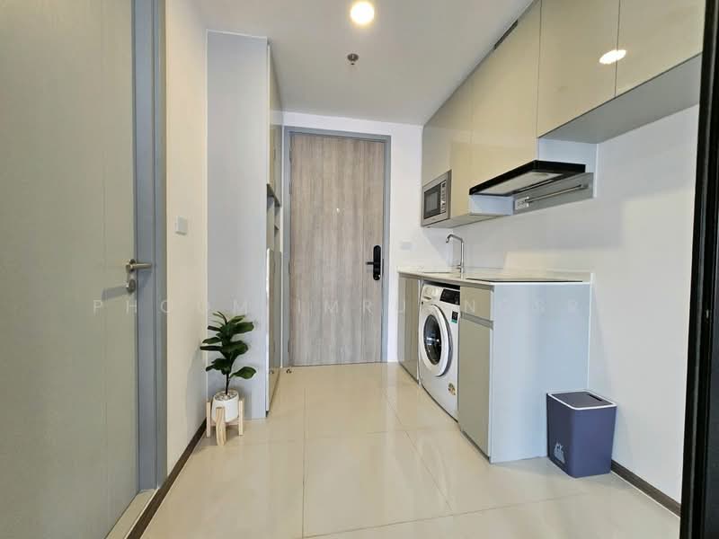 SOHO Bangkok Ratchada, Bangkok, 74 Pracha Rat Bamphen Rd, Huai Khwang, Bangkok, 1 Bedroom, 52 sqm, Condo For Rent, by Phoom Imruangsri, 500477358 - DDproperty.com