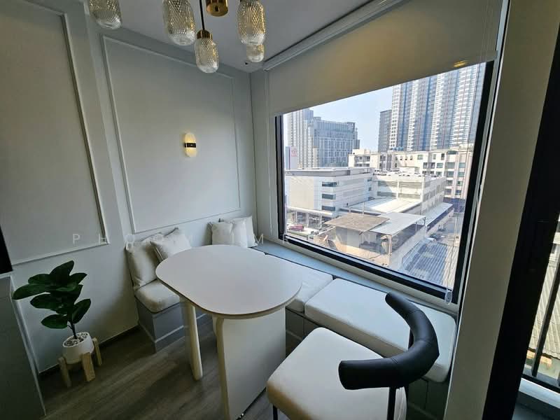 SOHO Bangkok Ratchada, Bangkok, 74 Pracha Rat Bamphen Rd, Huai Khwang, Bangkok, 1 Bedroom, 52 sqm, Condo For Rent, by Phoom Imruangsri, 500477358 - DDproperty.com