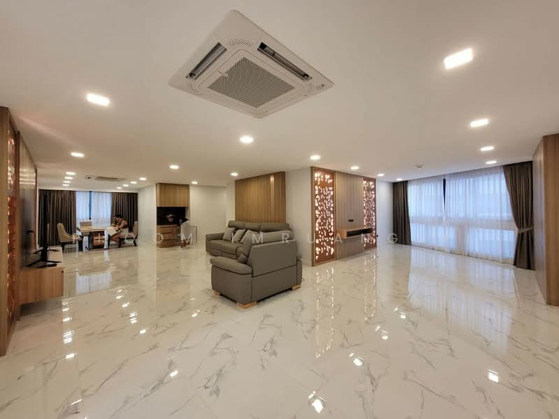 President Park Sukhumvit 24, Bangkok, 99 Sukhumvit 24 Alley, Khlongtoei Nua, Watthana, Bangkok, 3 Bedrooms, 223 sqm, Condo For Rent, by Phoom Imruangsri, 500477363 - DDproperty.com