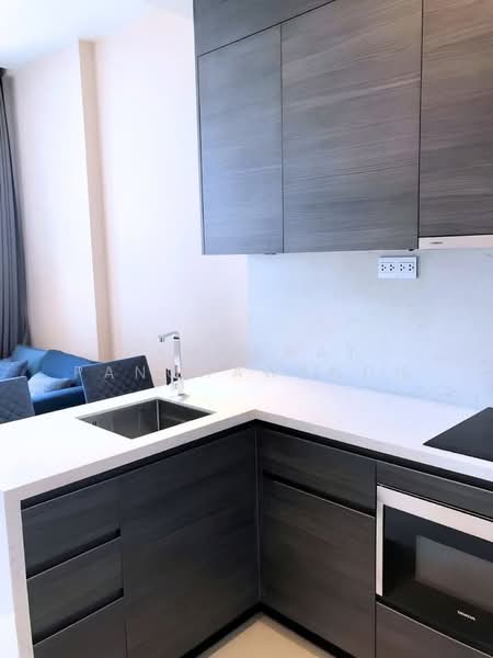 The Esse Asoke, Bangkok, 333 Soi Sukhumvit 21, Sukhumvit Road, Khlongtoei Nua, Watthana, Bangkok, Studio, 37 sqm, Condo For Rent, by Pawanrat Panchawanon, 500477380 - DDproperty.com