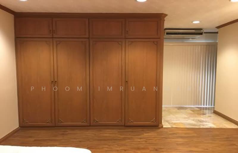 Fifty Fifth Tower, Bangkok, 84 Soi Sukhumvit 55, Sukhumvit Road, Khlong Tan Nua, Watthana, Bangkok, 3 Bedrooms, 270 sqm, Condo For Rent, by Phoom Imruangsri, 500477396 - DDproperty.com