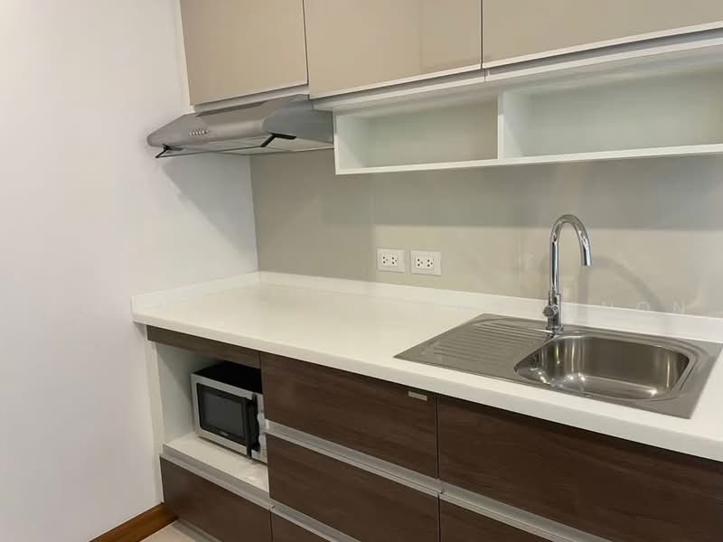 Supalai Premier Charoen Nakhon, Bangkok, Lat Ya Road, Khlong San, Bangkok, 1 Bedroom, 50 sqm, Condo For Rent, by Pawanrat Panchawanon, 500477404 - DDproperty.com