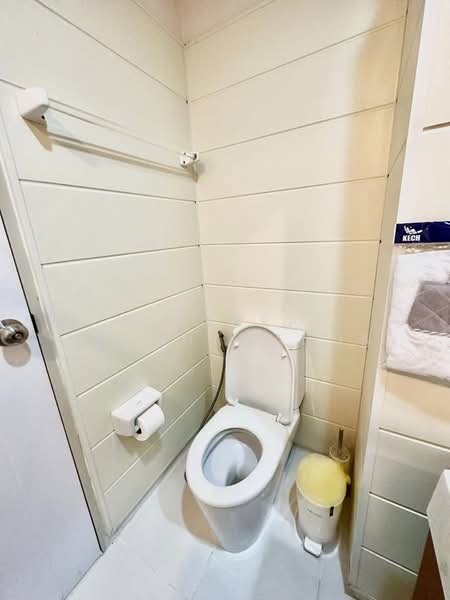 Q House Condo Sathorn, Bangkok, Thonburi Road, Khlong Ton Sai, Khlong San, Bangkok, 1 Bedroom, 42 sqm, Condo For Rent, by Pawanrat Panchawanon, 500477409 - DDproperty.com