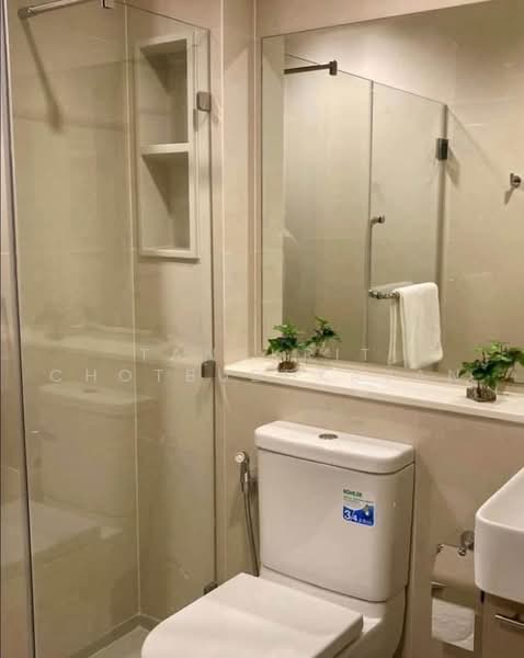 Life Sathorn Sierra, Bangkok, Ratchaphruek Rd, Talat Plu, Thon Buri, Bangkok, 1 Bedroom, 33 sqm, Condo For Rent, by Tanakrit Chotbuddkayan, 500477423 - DDproperty.com