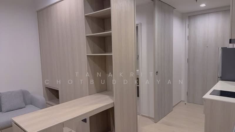 Reference Sathorn-Wongwianyai, Bangkok, Krung Thonburi 2 Alley, Bang Lam Phu Lang, Khlong San, Bangkok, 1 Bedroom, 26 sqm, Condo For Rent, by Tanakrit Chotbuddkayan, 500477425 - DDproperty.com