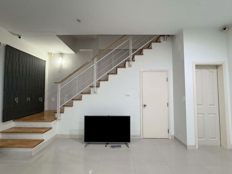 Baan Klang Muang S-Sense Rama 9-Ladprao, Bangkok, Soi Ladprao 84, Ladprao Road, Wang Thonglang, Bangkok, 3 Bedrooms, 167 sqm, Townhouse For Sale, by Aukrit Laohaprasit, 500477458 - DDproperty.com