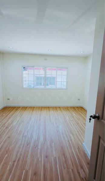 Baan Chatklao Villa, Bangkok, Khlong Kum, Bueng Kum, Bangkok, 2 Bedrooms, 93 sqm, Townhouse For Sale, by Supitcha Wongisaraseri, 500477464 - DDproperty.com