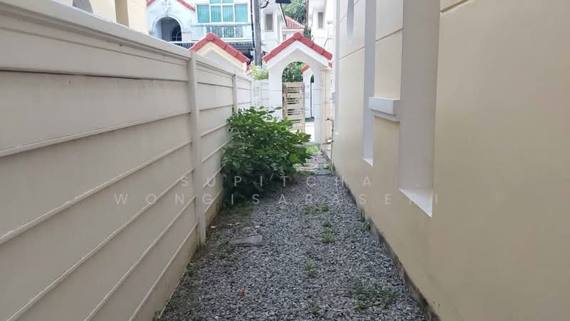 3-BR House, Bangkok, Dok Mai, Prawet, Bangkok, 3 Bedrooms, 204 sqm, Single Detached House For Sale, by Supitcha Wongisaraseri, 500477466 - DDproperty.com