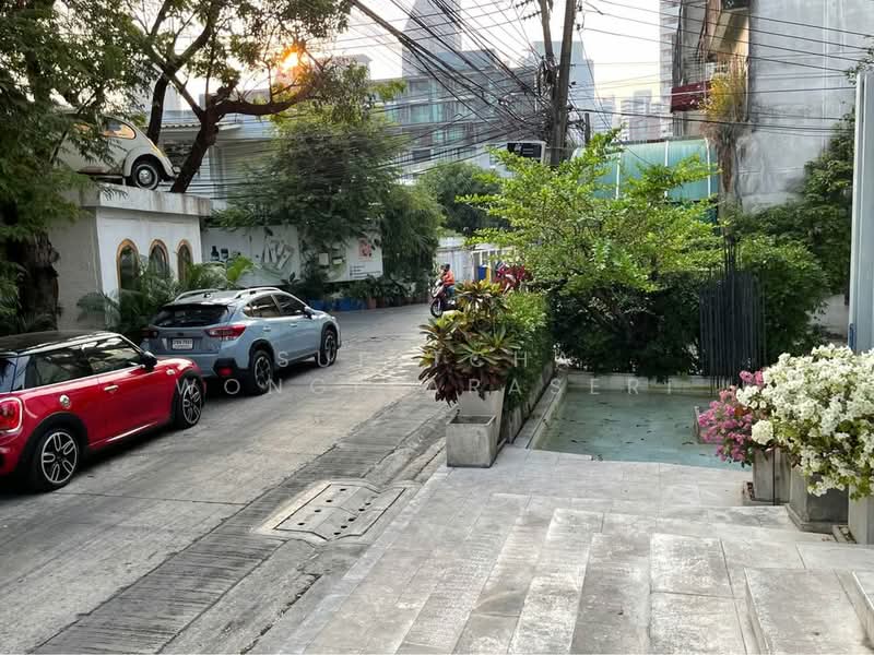 The Crest Sukhumvit 49, Bangkok, Sukhumvit 49, Khlong Tan Nua, Watthana, Bangkok, Studio, 94 sqm, Condo For Sale, by Supitcha Wongisaraseri, 500477469 - DDproperty.com
