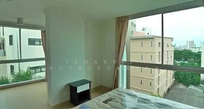 Chateau In Town Ratchada 20, Bangkok, รุ่งเรือง ถนนรัชดาภิเษก ซอย20, Samsen Nok, Huai Khwang, Bangkok, 2 Bedrooms, 45 sqm, Condo For Rent, by Tanakrit Chotbuddkayan, 500477471 - DDproperty.com