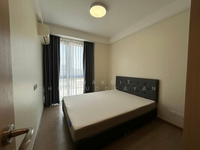 Regal Sathon-Naradhiwas, Bangkok, Naradhiwas Rajanagarindra Road, Thung Maha Mek, Sathon, Bangkok, 1 Bedroom, 35 sqm, Condo For Rent, by Tanakrit Chotbuddkayan, 500477484 - DDproperty.com