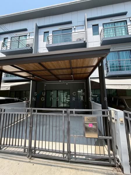 Baan Klang Muang Rama 9-On Nut : บ้านกลางเมือง พระราม 9-อ่อนนุช, กรุงเทพ, ถนนกรุงเทพ-ชลบุรี สายใหม่, ประเวศ, ประเวศ, กรุงเทพ, 325 ตร.ม., ทาวน์เฮ้าส์ ขาย, โดย Supitcha Wongisaraseri, 500477502 - DDproperty.com