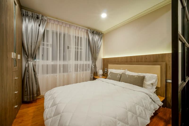 Lumpini Suite Sukhumvit 41, Bangkok, Soi Sukhumvit 41, Khlong Tan Nua, Watthana, Bangkok, 1 Bedroom, 33 sqm, Condo For Rent, by Tanakrit Chotbuddkayan, 500477516 - DDproperty.com