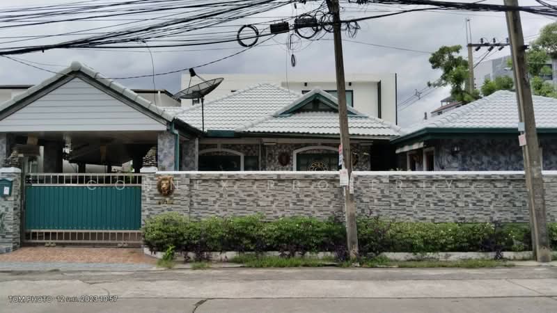 สราญรมย์ ประเสริฐมนูกิจ 42 (เกษตร นวมินทร์ ), กรุงเทพ, นวลจันทร์, นวมินทร์, บึงกุ่ม, กรุงเทพ, 160 ตร.ม., ทาวน์เฮ้าส์ ขาย, โดย Connex Property, 500477522 - DDproperty.com