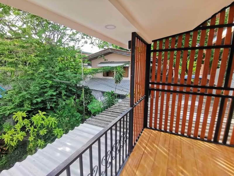 3-BR Townhouse, Bangkok, Khlong Kum, Bueng Kum, Bangkok, 3 Bedrooms, 120 sqm, Townhouse For Sale, by Supitcha Wongisaraseri, 500477545 - DDproperty.com